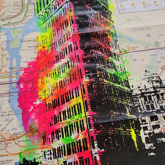 Handpainted New York Flatiron Skyscraper Acrylic Painting on a NYC Subway map - Picture 6 of 6